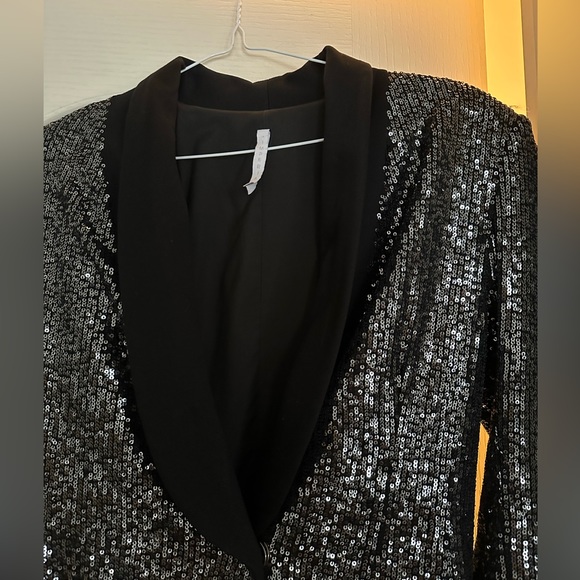 Maska Sequin Blazer - Picture 2 of 3